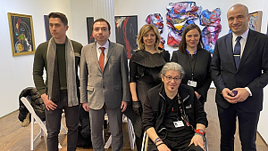 New York'ta Türk Ressamlar Görücüye Çıktı