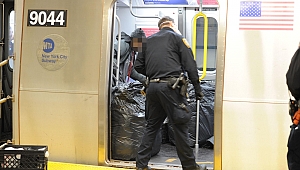 NYC Metrosunda İki Ceset Bulundu