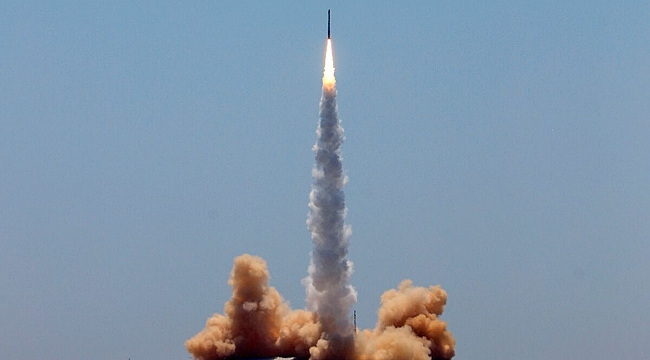 'Çin, Uzaya Bilinmeyen Bir Nesne Fırlattı'