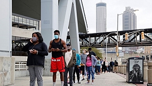 ABD'li Kadınlar Kime Oy Verecek?