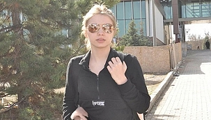 Aleyna Tilki Hollywood'ta Şarkı Söyledi