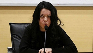 Türk Yazarlar Trump'ı mı Destekliyor?