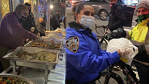 Ali Baba New York'ta Hindi Dağıttı