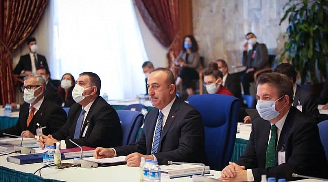 Çavuşoğlu, ABD ve AB'ye Mesaj Gönderdi