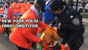New York Polisi Bedava Hindi Dağıttı