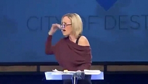 Trump'ın Kazanması İçin Dua Zinciri Oluşturuldu