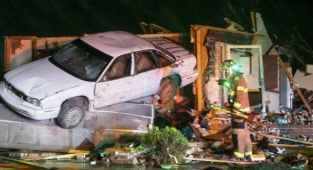 ABD'deyi Vuran Hortumda Hasar Büyük