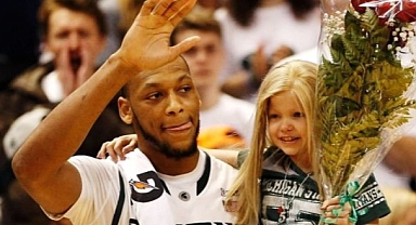 NBA'in Acı Kaybı! Türkiye'de de Forma Giymişti