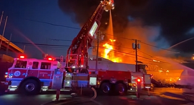 Paterson'da Büyük Depo Yangını!