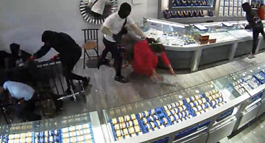 1 dakikada 1 Milyon Dolarlık Soygun!