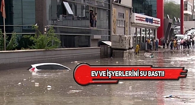 Ankara'yı Sel Bastı, Yollar Göle Döndü!