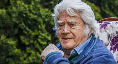 Cüneyt Arkın Vefat etti