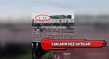 NY'ta Seyir Halindeki Trenin Üzerinde Dans Ettiler