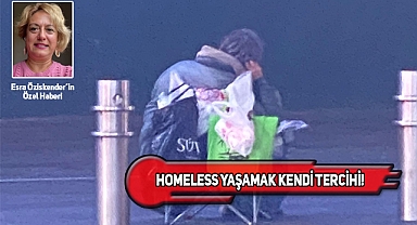 Times Meydanı'nda Evsiz Bir Türk Kadın: Safiye