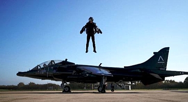 Uçan Adam "geri döndü"