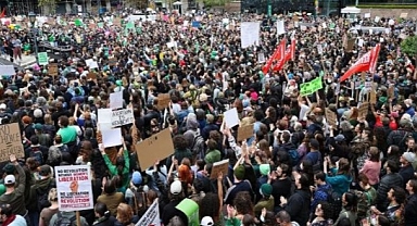 Beyaz Saray Önünde Kürtaj  Protestosu