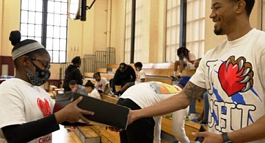 Chicago'daki Düşük Gelirli Öğrencilere Burs