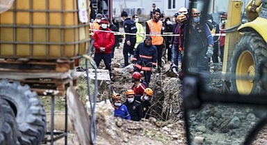 Çukurda Mahsur Kalan İşçi Kurtarıldı