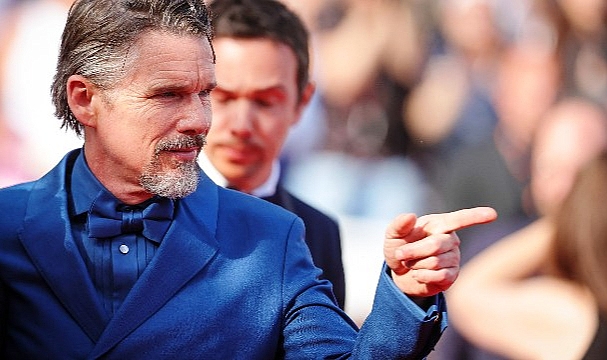 Ethan Hawke Kariyerine Veda Ediyor