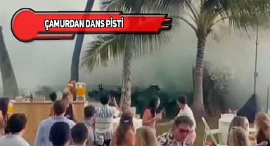 Hawaii'deki Düğünü Dev Dalgalar Böyle Vurdu