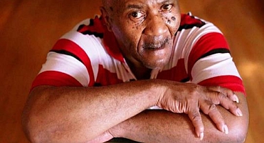 Yapay Zeka Yüzünden Hapis Yattı, Polise Dava Açtı