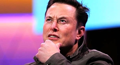 6,9 Milyar Dolarlık Tesla Hissesini Sattı