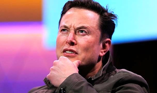 6,9 Milyar Dolarlık Tesla Hissesini Sattı