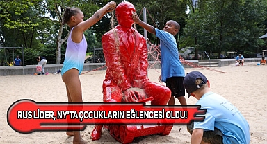 Central Park'a Putin'in Heykeli Dikildi!