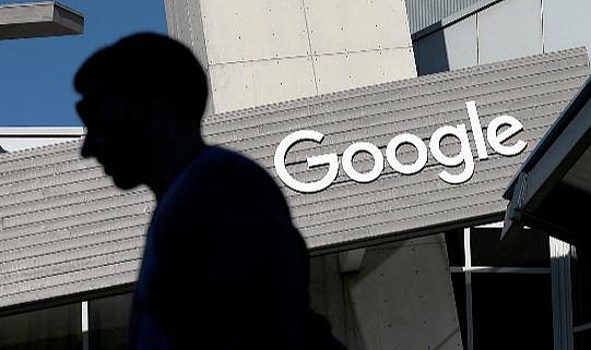 Google O Babanın Hesaplarını Sildi!