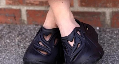 Kusurlu Seks Oyuncaklarından Ayakkabı Üretiliyor