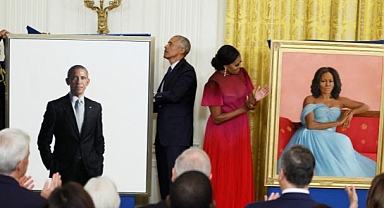 Obama Çiftinin Portreleri Beyaz Saray'da Tanıtıldı