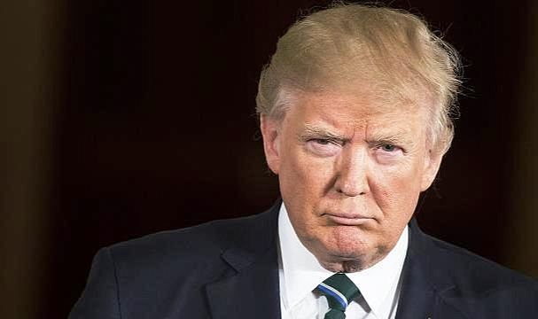 Trump'ın Başı Yine Dertte!