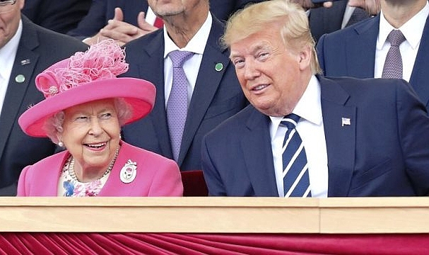 Trump, Kraliçe Elizabeth'in Cenazesine Davet Edilmedi