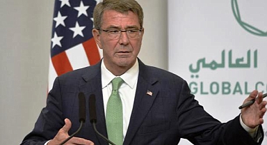 Eski ABD Savunma Bakanı Carter Öldü