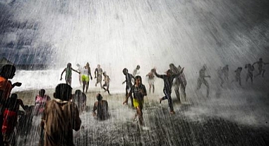 Küba, ABD'den Yardım İstedi