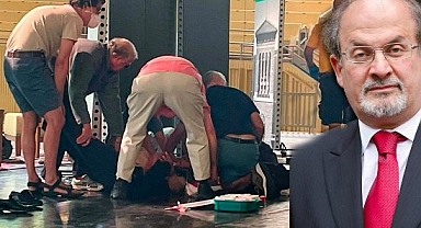 Salman Rüşdi Bir  Gözünü Kaybetti