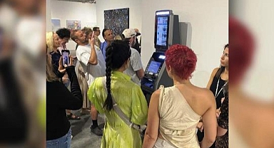 Kişileri Paralarına Göre Sıralayan ATM