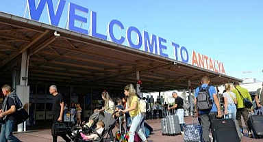 New York Times'tan Antalya'ya "Akdeniz'deki Moskova" Benzetmesi