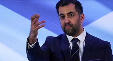 O Ülkede İlk Kez Bir Müslüman Başbakan Oldu