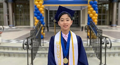 California'da 12 Yaşında Üniversiteden Mezun Oldu