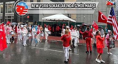New York'ta 40. Türk Günü Yürüyüşü