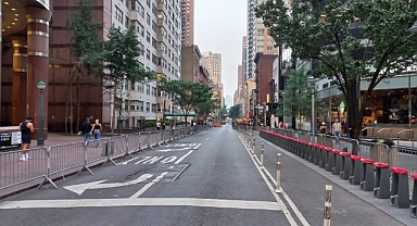 Biden New York'ta, Cadde Saatlerdir Trafiğe Kapalı!
