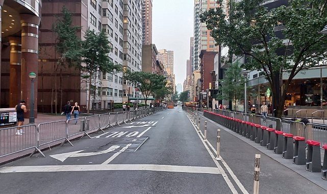 Biden New York'ta, Cadde Saatlerdir Trafiğe Kapalı!