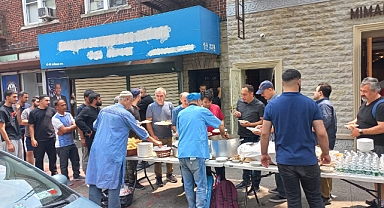 Queens'te Kavurma Ziyafeti