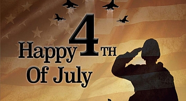 4 Temmuz'u Rus Savaş Jeti Fotolarıyla Kutladılar