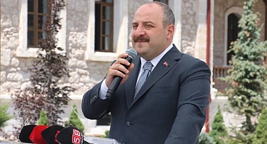 AK Parti Milletvekili Varank, Musk ve Zuckerberg'i Yağlı Güreşe Çağırdı