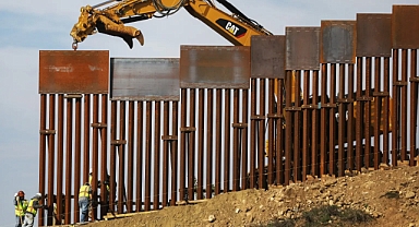 Biden Yönetimi Sınır Duvarındaki Kullanılmayan Malzemeleri Sessizce Satıyor