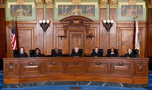 Illinois Yüksek Mahkemesi Silah Yasağını Onayladı