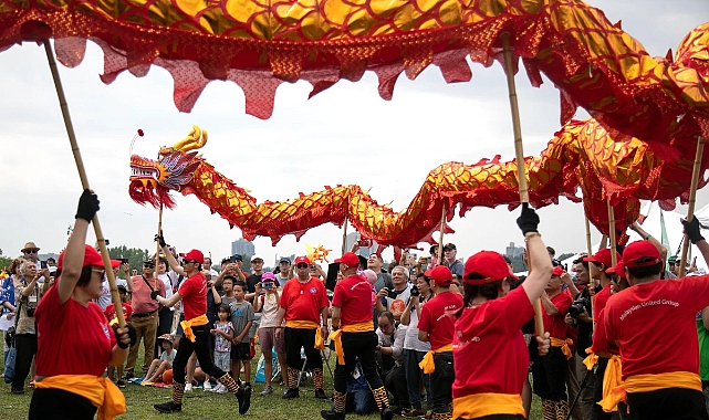 New York'ta 31. Ejderha Teknesi Festivali Yapıldı
