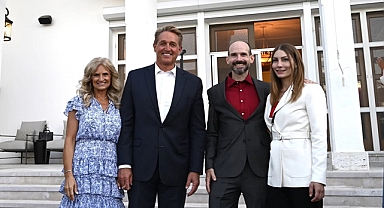 Büyükelçi Flake, Mersin'deki mağaradan kurtarılan dağcıyla bir araya geldi